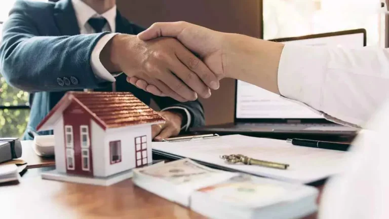 Realty-major-dlf-sells-properties-worth-rs-1400-crore-in-gurugram-panchkula (1)